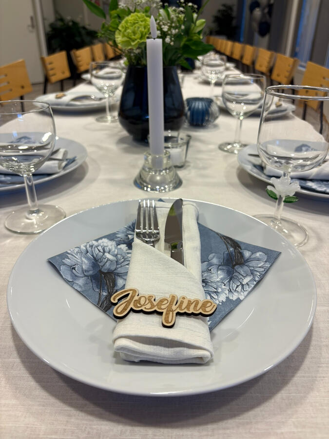 Bordkort i tre - 25kr per stk