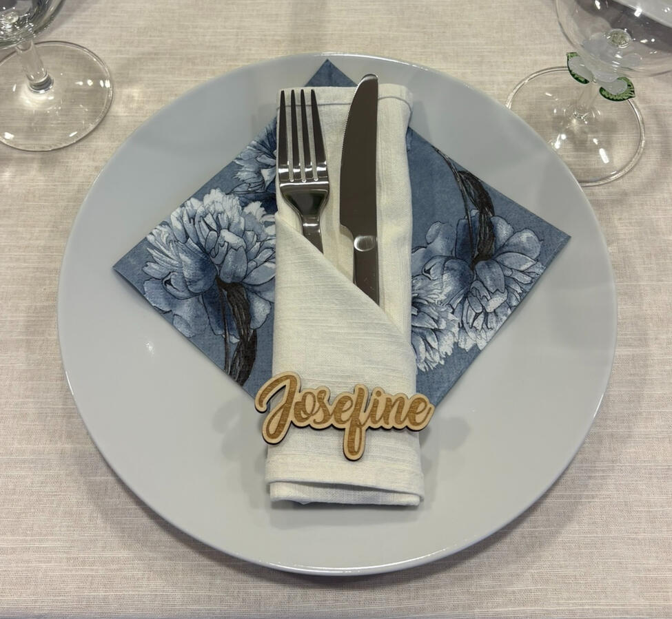 Bordkort i tre - 25kr per stk